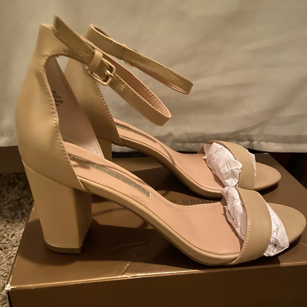 Audrey Brooke Nadine heels